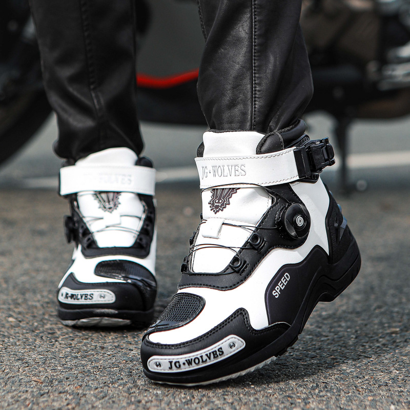 Nuove Scarpe da Ciclismo Quatt - Cycling Shoes For Commute recensione e prezzo